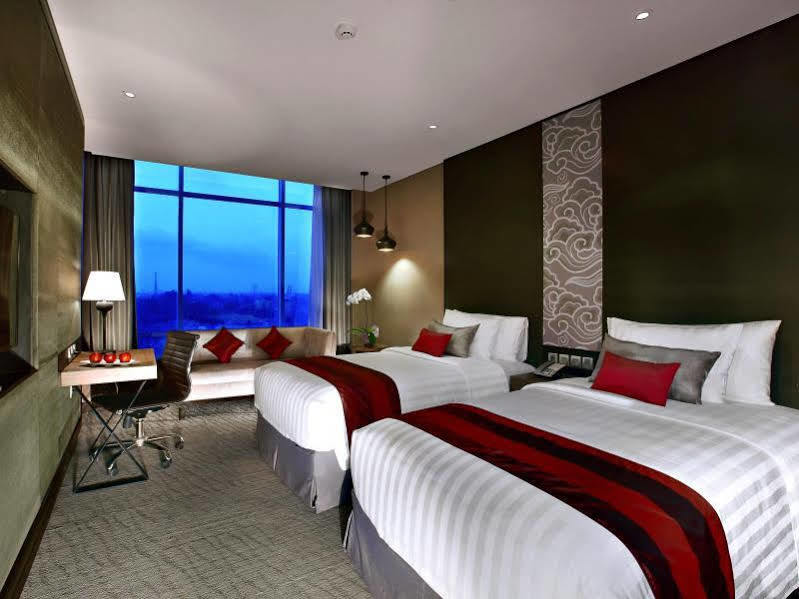 Aston Priority Simatupang Hotel And Conference Center Cakarta Dış mekan fotoğraf