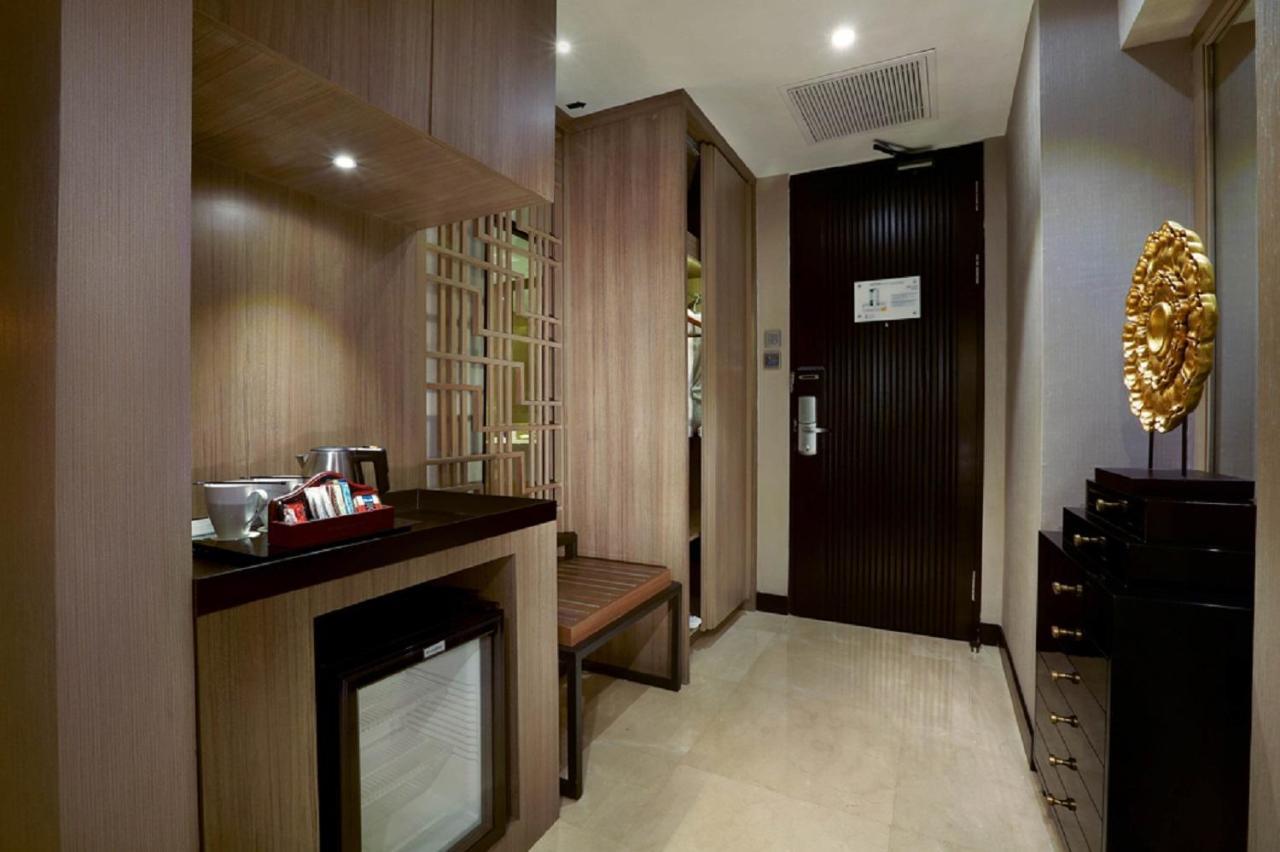 Aston Priority Simatupang Hotel And Conference Center Cakarta Dış mekan fotoğraf