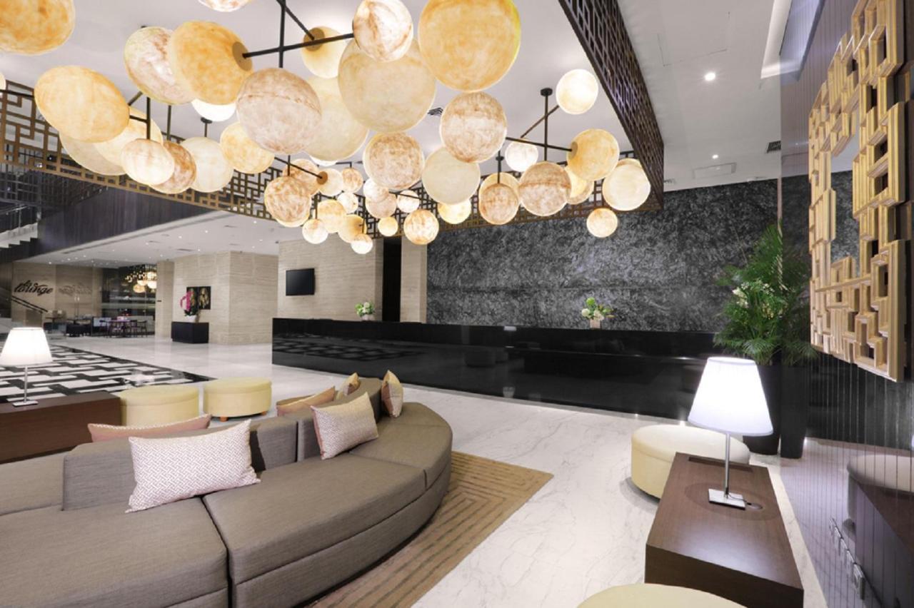 Aston Priority Simatupang Hotel And Conference Center Cakarta Dış mekan fotoğraf